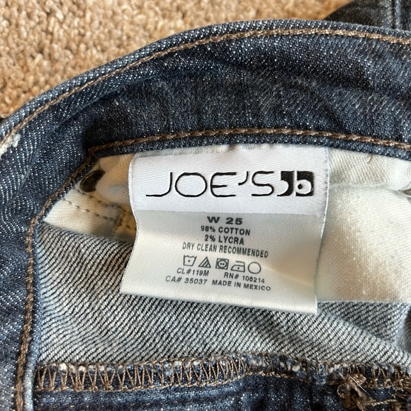Joe’s Jeans Low Rise Bootcut Jeans - Picture 9 of 11